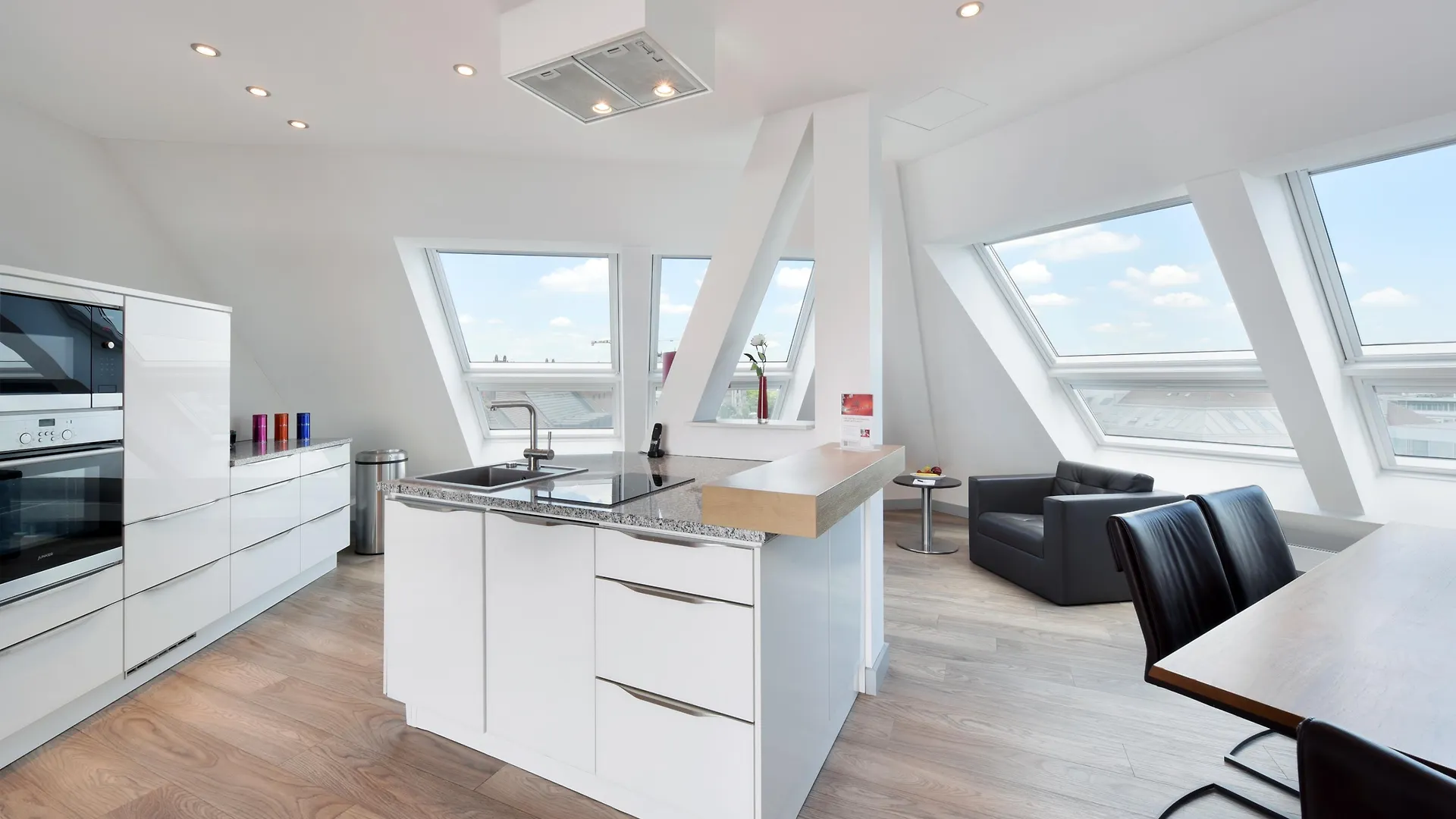 Koos Hotel&Apartments - City Aparthotel München 4*,  Tyskland